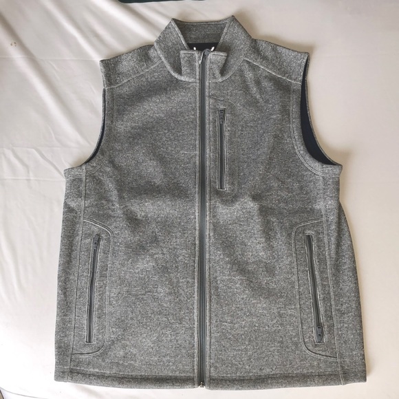 Vineyard Vines Other - Men’s Vineyard Vines gray vest